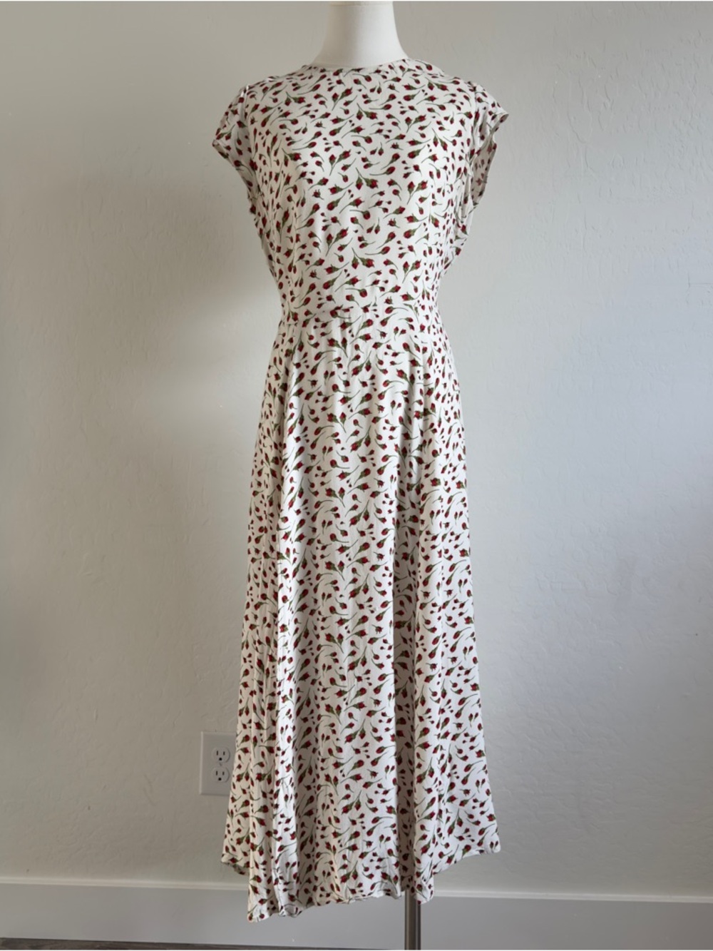 Reformation Gavin cutout floral-print crepe midi dress in the Marion pattern